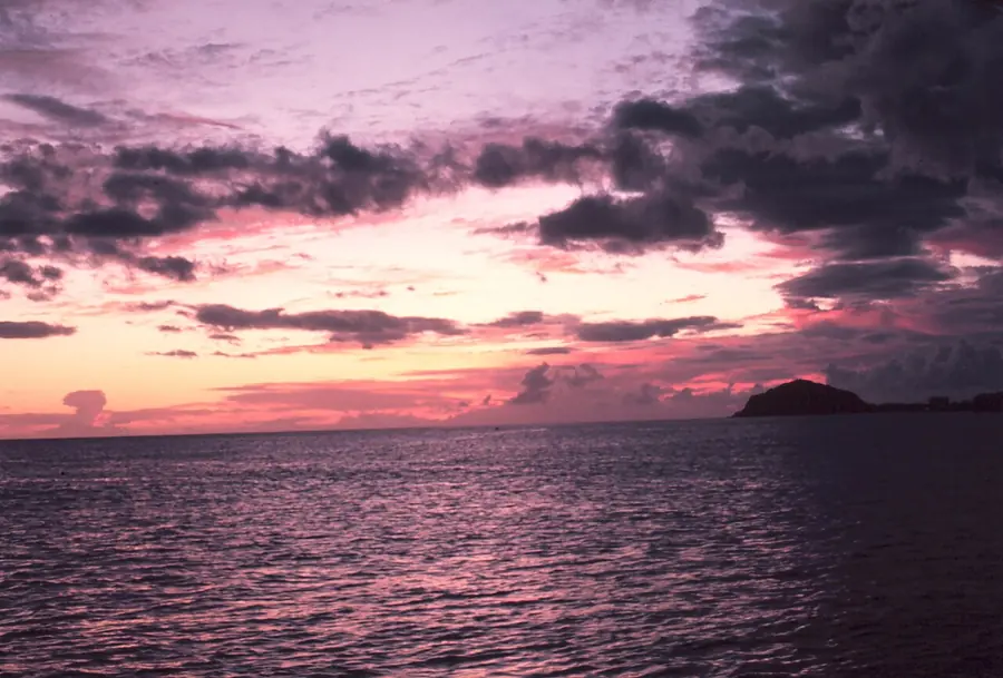 Sun going down over the ocean off the Waianae coast